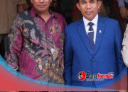 Anggota DPR RI Fraksi Partai NasDem Komisi VII Serahkan Bantuan ke kantor camat Sanrobone