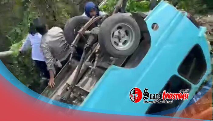 Pete-Pete Pengangkut Pelajar MTsN Terjun ke Sungai di Takalala, Korban Dilarikan ke Rumah Sakit
